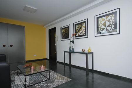 Apartamento para alugar com 110m², 3 quartos e 2 vagas Apartamento para alugar com 110m², 3 quartos e 2 vagasÁrea comum - Entrada Salão de festas