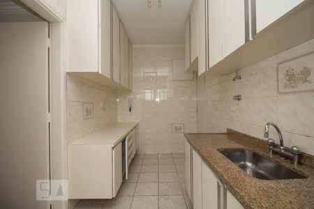 Apartamento para alugar com 110m², 3 quartos e 2 vagas Apartamento para alugar com 110m², 3 quartos e 2 vagasCozinha - Armários