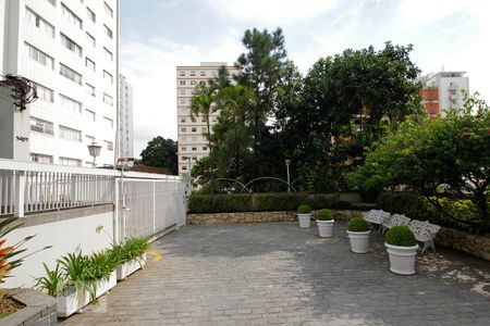 Apartamento para alugar com 110m², 3 quartos e 2 vagas Apartamento para alugar com 110m², 3 quartos e 2 vagasDetalhe Entrada