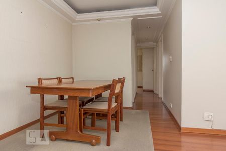 Apartamento para alugar com 110m², 3 quartos e 2 vagas Apartamento para alugar com 110m², 3 quartos e 2 vagasSala