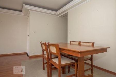 Apartamento para alugar com 110m², 3 quartos e 2 vagas Apartamento para alugar com 110m², 3 quartos e 2 vagasSala