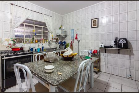 Casa à venda com 250m², 3 quartos e 2 vagasCozinha