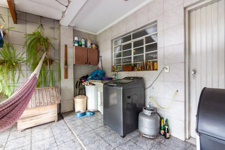 Casa à venda com 250m², 3 quartos e 2 vagasQuintal