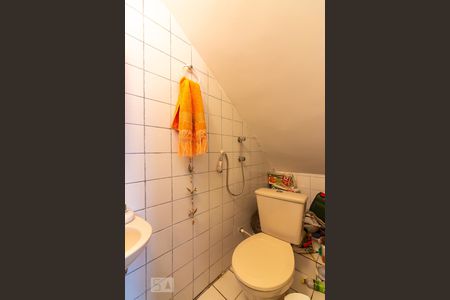 Casa à venda com 250m², 3 quartos e 2 vagasLavabo