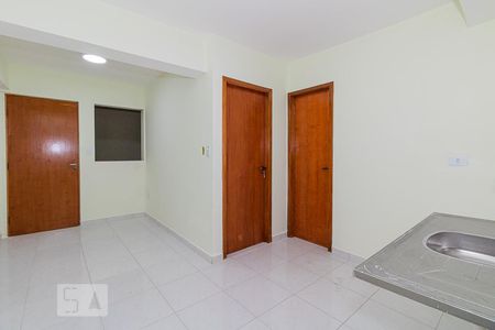 Sala e Cozinha de Apartamento com 1 quarto, 45m² Vila Maria 