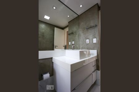 Apartamento à venda com 256m², 2 quartos e 4 vagasbanheiro da suite