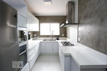 Apartamento à venda com 256m², 2 quartos e 4 vagasCozinha