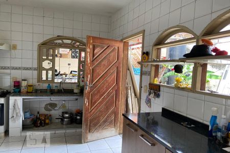 Casa à venda com 90m², 2 quartos e 2 vagasCozinha