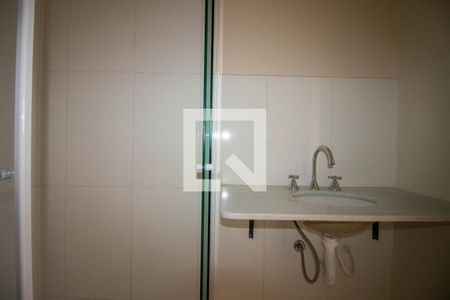 Apartamento à venda com 54m², 2 quartos e 2 vagas Apartamento à venda com 54m², 2 quartos e 2 vagasBanheiro da Suíte