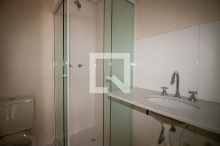 Apartamento à venda com 54m², 2 quartos e 2 vagas Apartamento à venda com 54m², 2 quartos e 2 vagasBanheiro da Suíte