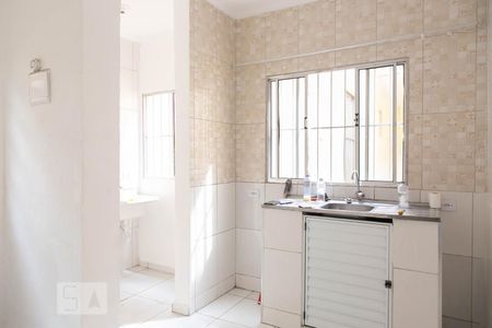 Casa de condomínio para alugar com 30m², 1 quarto e sem vagaCozinha