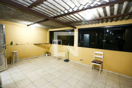 Casa para alugar com 200m², 3 quartos e 1 vagavaranda