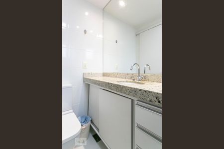 Apartamento para alugar com 156m², 3 quartos e 4 vagas Apartamento para alugar com 156m², 3 quartos e 4 vagasBanheiro da Suíte 3