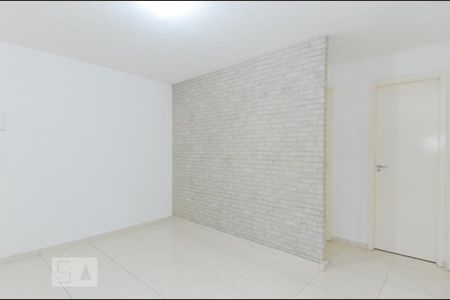 Sala de apartamento para alugar com 2 quartos, 41m² em Água Chata, Guarulhos