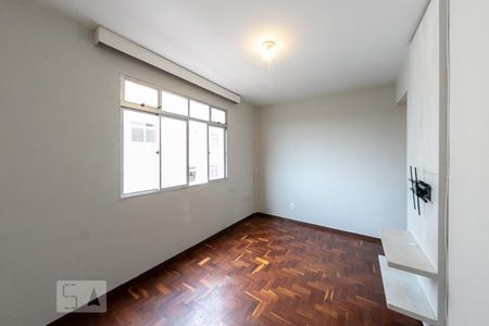 Sala de apartamento à venda com 2 quartos, 72m² em Nova Suíssa, Belo Horizonte