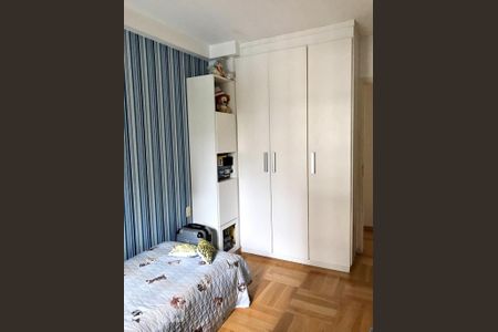 Apartamento à venda com 146m², 3 quartos e 3 vagas Apartamento à venda com 146m², 3 quartos e 3 vagasQuarto