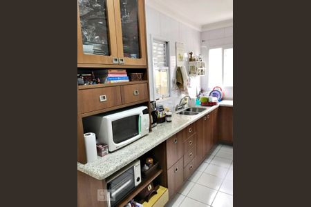 Apartamento à venda com 146m², 3 quartos e 3 vagas Apartamento à venda com 146m², 3 quartos e 3 vagasCozinha