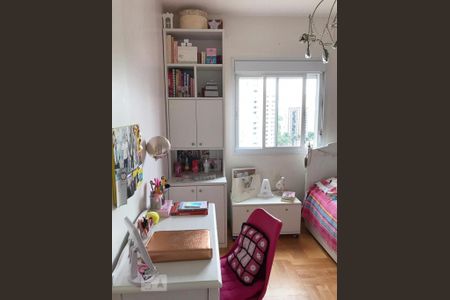 Apartamento à venda com 146m², 3 quartos e 3 vagas Apartamento à venda com 146m², 3 quartos e 3 vagasQuarto