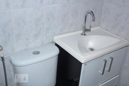 Apartamento para alugar com 57m², 2 quartos e 1 vaga Apartamento para alugar com 57m², 2 quartos e 1 vagaBanheiro