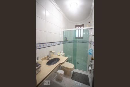 Casa à venda com 440m², 4 quartos e 6 vagasBanheiro