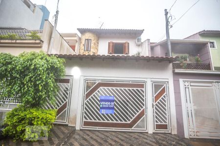 Casa à venda com 440m², 4 quartos e 6 vagasFachada