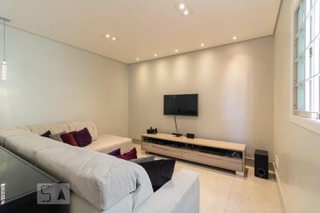 Sala de casa de condomínio à venda com 2 quartos, 215m² em Vila Vera, São Paulo