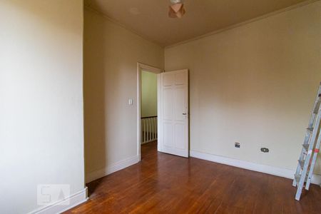 Casa à venda com 90m², 3 quartos e sem vaga Casa à venda com 90m², 3 quartos e sem vagaQuarto 3