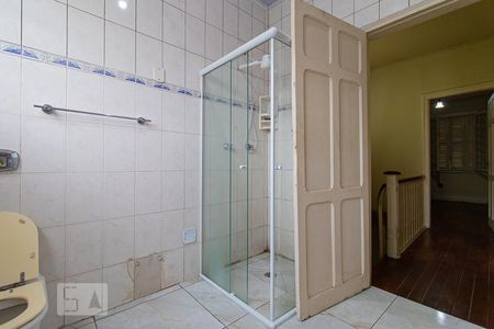 Casa à venda com 90m², 3 quartos e sem vaga Casa à venda com 90m², 3 quartos e sem vagaBanheiro