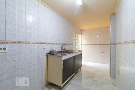 Casa à venda com 90m², 3 quartos e sem vaga Casa à venda com 90m², 3 quartos e sem vagaCozinha
