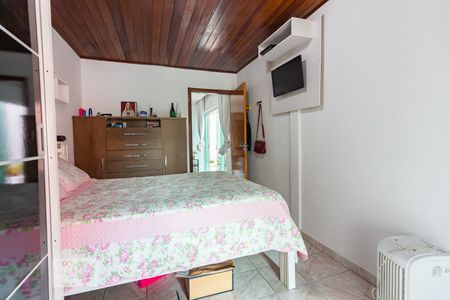 Suíte  de casa à venda com 3 quartos, 120m² em City Bussocaba, Osasco