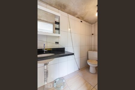 Casa à venda com 120m², 3 quartos e 2 vagas Casa à venda com 120m², 3 quartos e 2 vagasBanheiro de Serviço