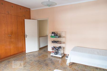 Casa para alugar com 300m², 3 quartos e 4 vagas Casa para alugar com 300m², 3 quartos e 4 vagasQuarto 3