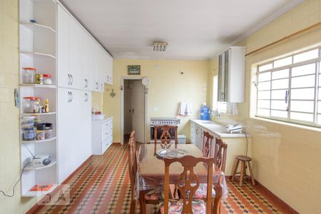 Casa para alugar com 300m², 3 quartos e 4 vagas Casa para alugar com 300m², 3 quartos e 4 vagasCozinha