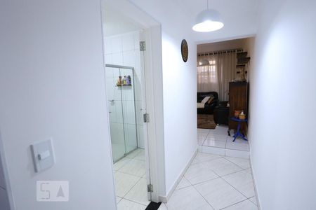 Corredor de casa à venda com 2 quartos, 139m² em Jardim Danfer, São Paulo