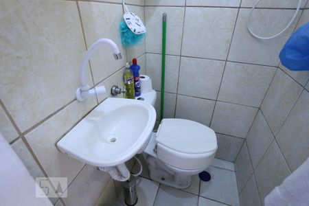 Casa à venda com 139m², 2 quartos e 2 vagasBanheiro de Serviço