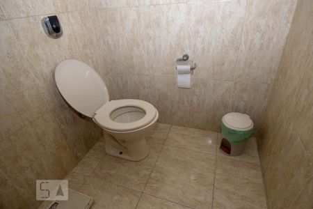 Casa à venda com 453m², 5 quartos e sem vaga Casa à venda com 453m², 5 quartos e sem vagaCobertura