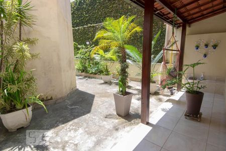 Casa à venda com 453m², 5 quartos e sem vaga