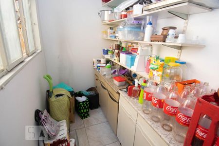 Casa à venda com 453m², 5 quartos e sem vaga Casa à venda com 453m², 5 quartos e sem vagaDespensa