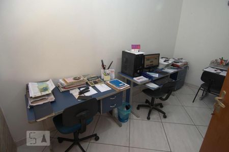 Casa à venda com 453m², 5 quartos e sem vaga Casa à venda com 453m², 5 quartos e sem vagaEscritório