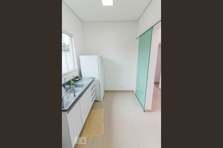 Studio para alugar com 20m², 1 quarto e sem vaga Studio para alugar com 20m², 1 quarto e sem vagaCozinha Kitnet