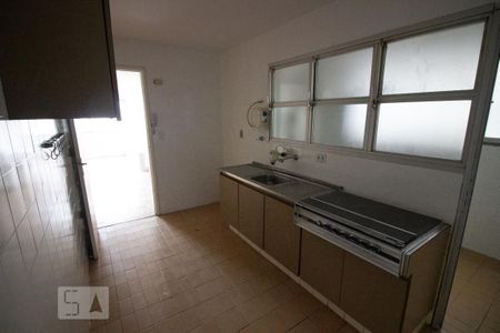 Apartamento à venda com 80m², 2 quartos e 1 vagaCozinha