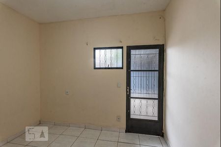 Sala/Quarto de casa para alugar com 2 quartos, 55m² em Jardim Ipaussurama, Campinas