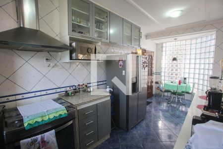 Casa à venda com 300m², 3 quartos e 3 vagasCozinha