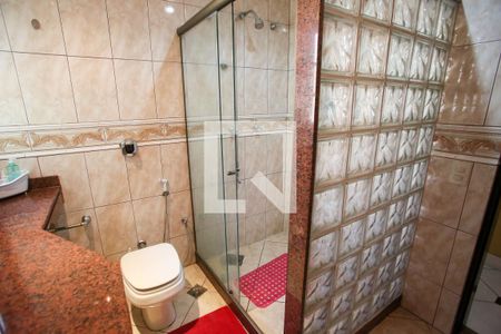 Casa à venda com 300m², 3 quartos e 3 vagasBanheiro Social