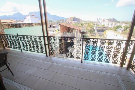 Casa à venda com 300m², 3 quartos e 3 vagasVaranda da Sala