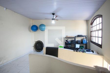 Casa à venda com 300m², 3 quartos e 3 vagasAcademia