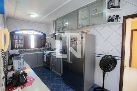 Casa à venda com 300m², 3 quartos e 3 vagasCozinha