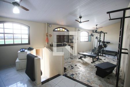 Casa à venda com 300m², 3 quartos e 3 vagasAcademia