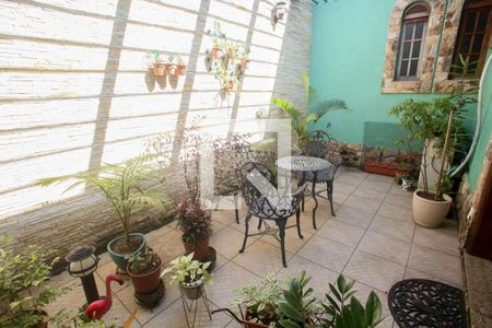 Casa à venda com 300m², 3 quartos e 3 vagasJardim de Inverno