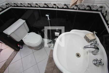 Casa à venda com 300m², 3 quartos e 3 vagasLavabo